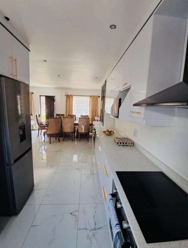 3 Bedroom Property for Sale in Avoca KwaZulu-Natal