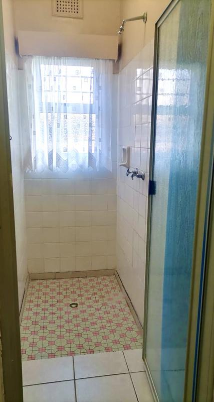 2 Bedroom Property for Sale in Scottburgh KwaZulu-Natal