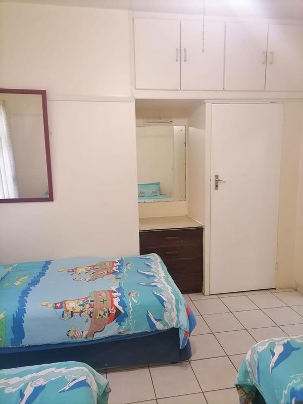 2 Bedroom Property for Sale in Scottburgh KwaZulu-Natal