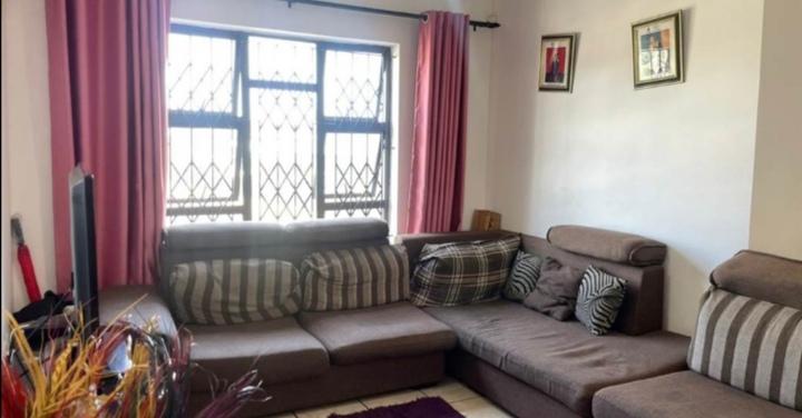 2 Bedroom Property for Sale in Brackenham KwaZulu-Natal