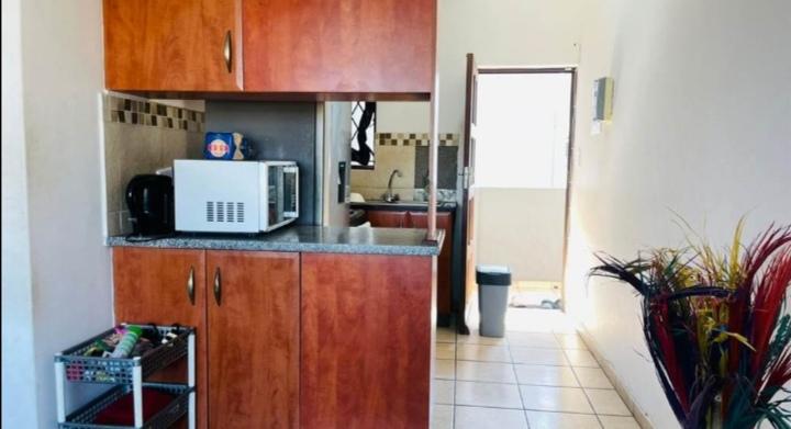 2 Bedroom Property for Sale in Brackenham KwaZulu-Natal