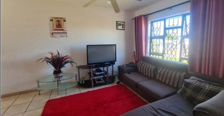 2 Bedroom Property for Sale in Brackenham KwaZulu-Natal