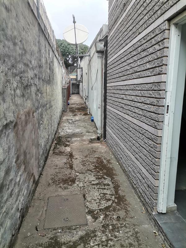 To Let commercial Property for Rent in Pinetown KwaZulu-Natal