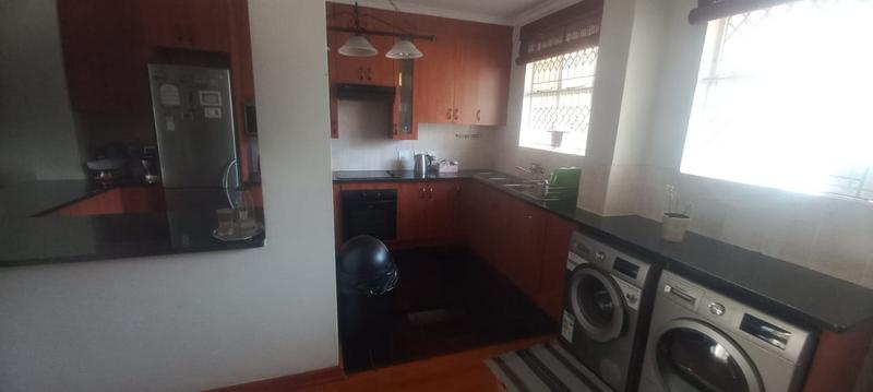 1 Bedroom Property for Sale in Musgrave KwaZulu-Natal