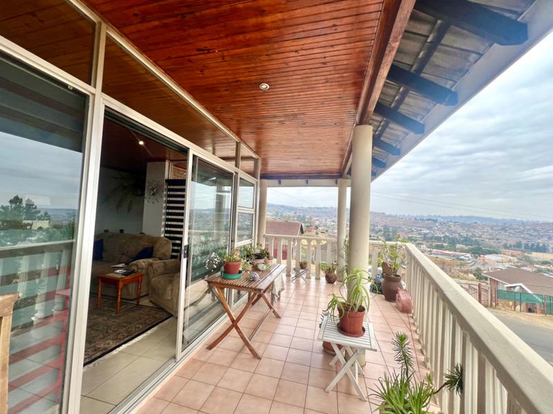 3 Bedroom Property for Sale in Newholme KwaZulu-Natal