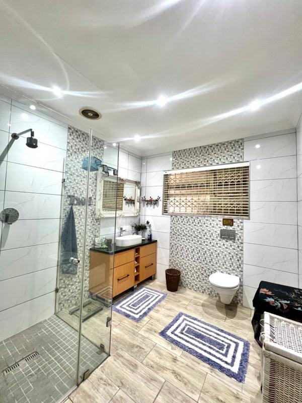 3 Bedroom Property for Sale in Newholme KwaZulu-Natal