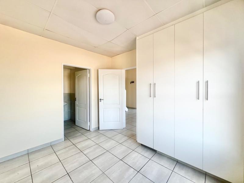 1 Bedroom Property for Sale in Chase Valley KwaZulu-Natal