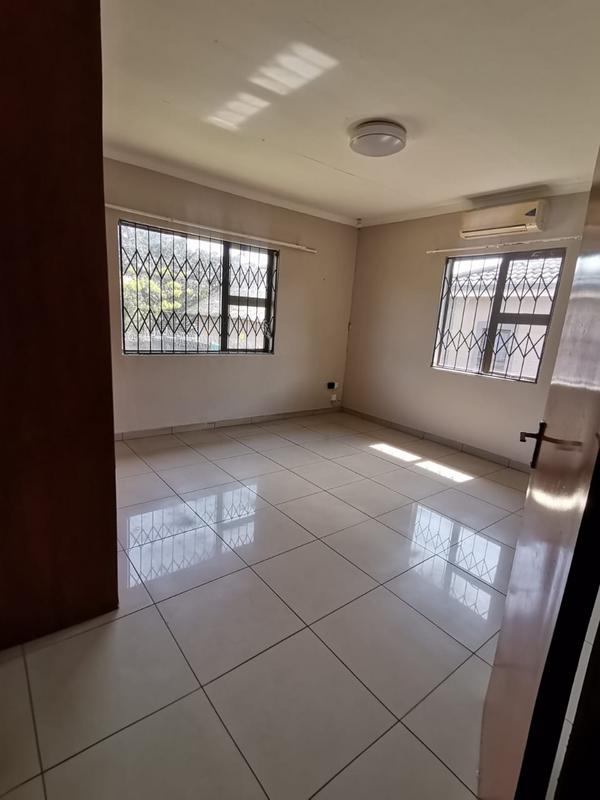 To Let 3 Bedroom Property for Rent in Birdswood KwaZulu-Natal