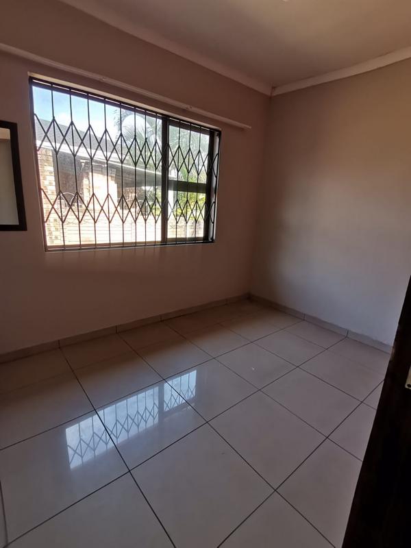 To Let 3 Bedroom Property for Rent in Birdswood KwaZulu-Natal