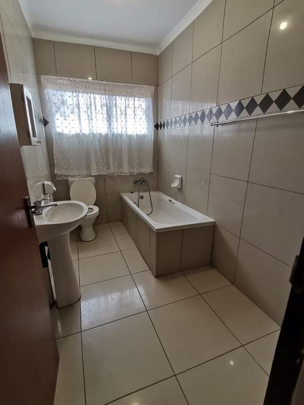 To Let 3 Bedroom Property for Rent in Birdswood KwaZulu-Natal
