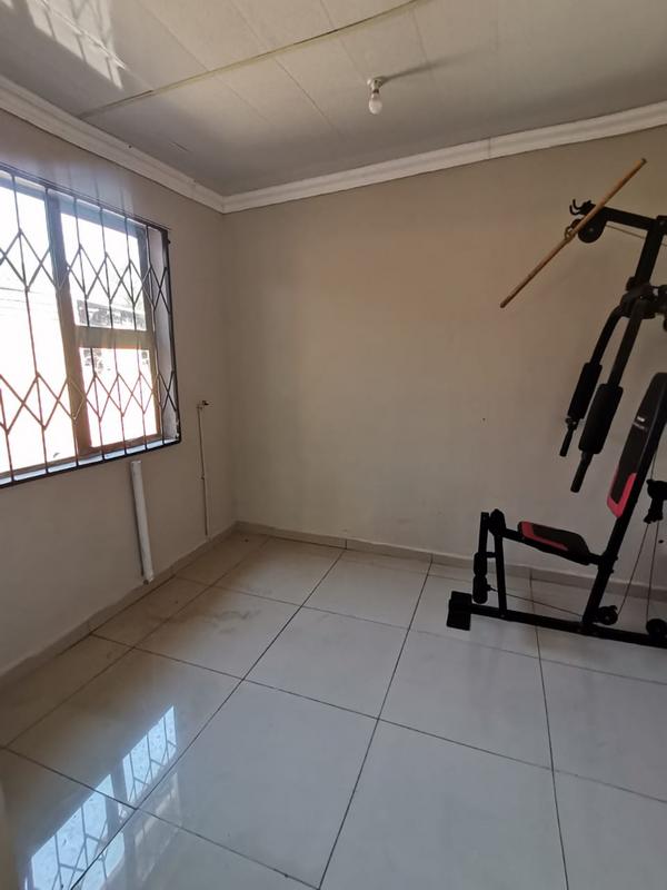 To Let 3 Bedroom Property for Rent in Birdswood KwaZulu-Natal