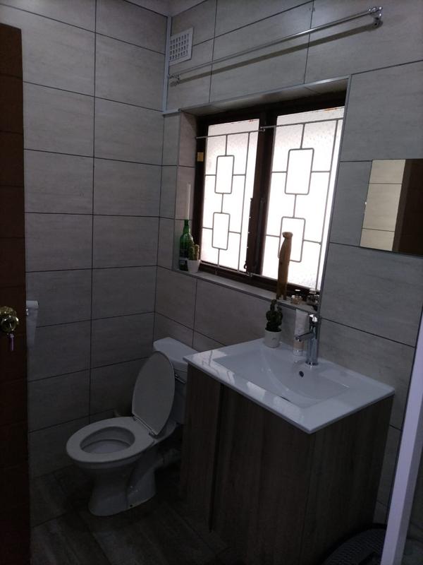 To Let 3 Bedroom Property for Rent in Illovo Glen KwaZulu-Natal