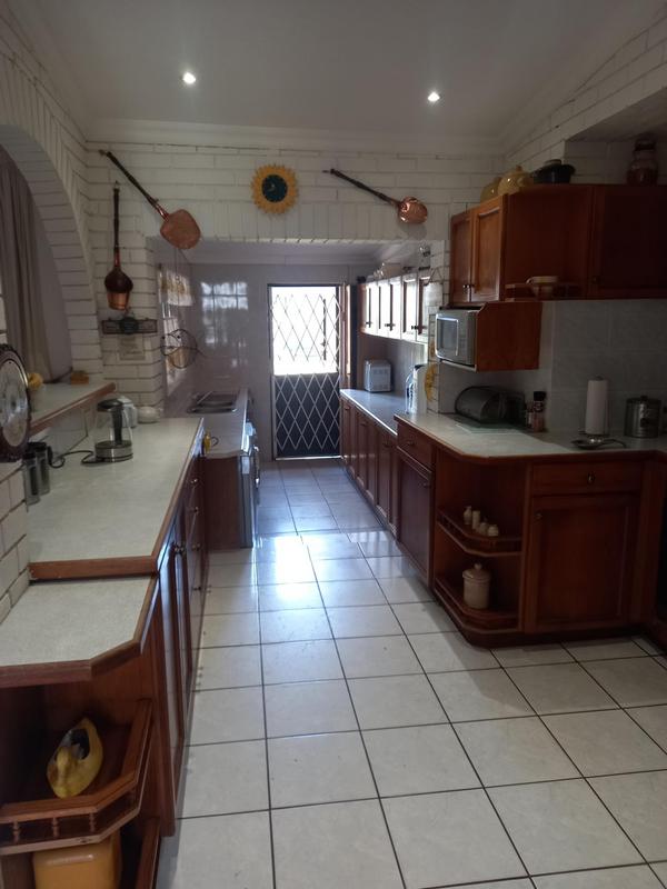 4 Bedroom Property for Sale in Warner Beach KwaZulu-Natal