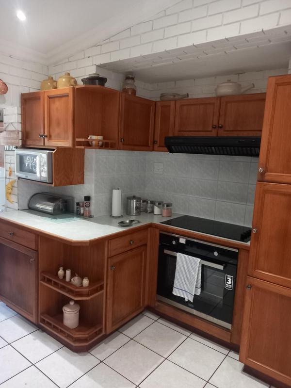 4 Bedroom Property for Sale in Warner Beach KwaZulu-Natal