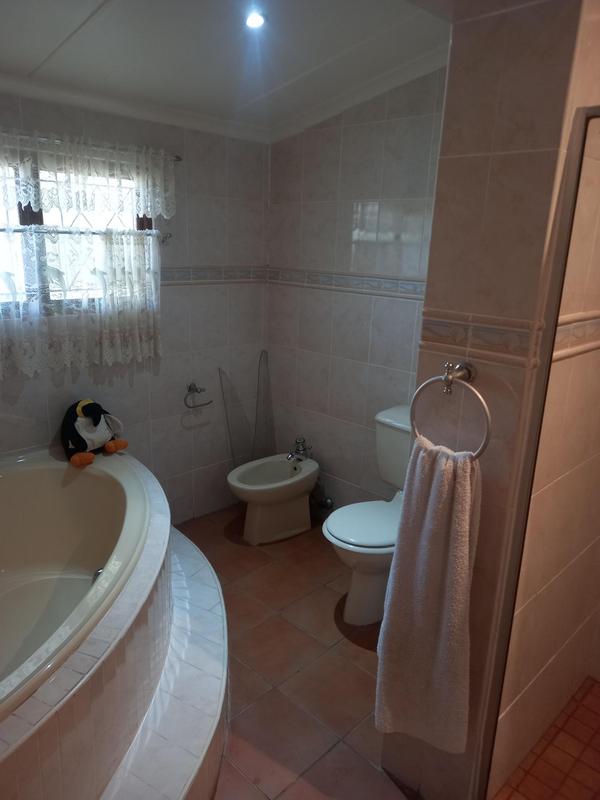 4 Bedroom Property for Sale in Warner Beach KwaZulu-Natal