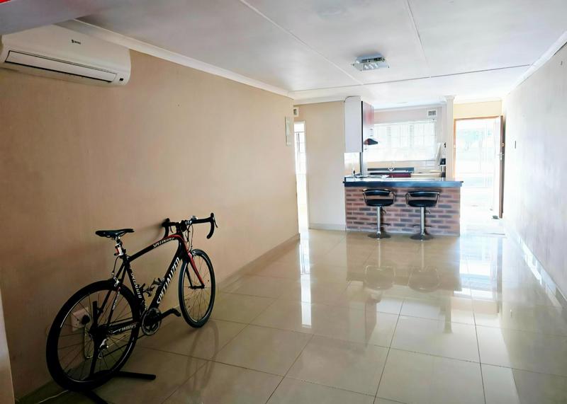 3 Bedroom Property for Sale in Sherwood KwaZulu-Natal