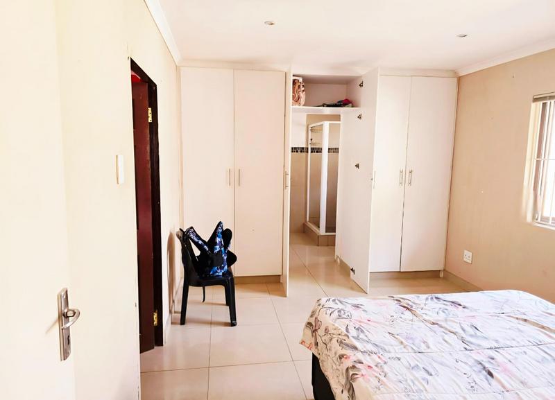 3 Bedroom Property for Sale in Sherwood KwaZulu-Natal
