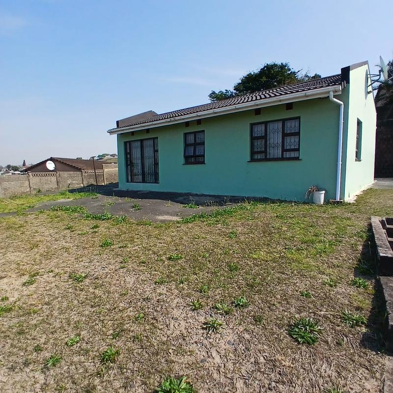 3 Bedroom Property for Sale in Umlazi KwaZulu-Natal