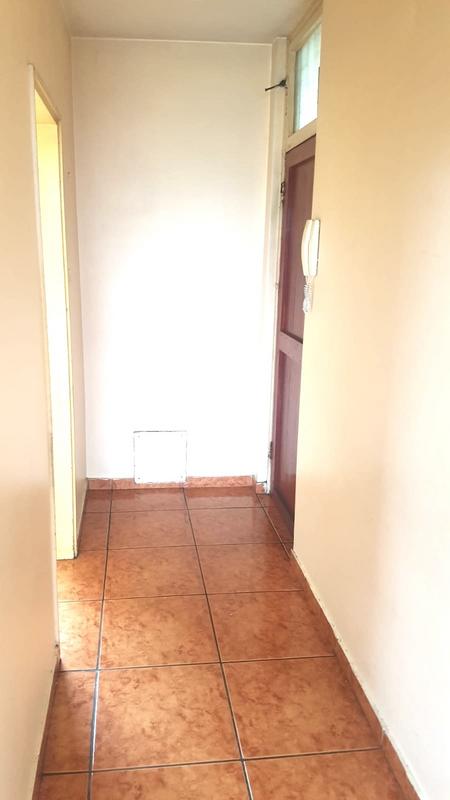 To Let 2 Bedroom Property for Rent in Scottsville KwaZulu-Natal