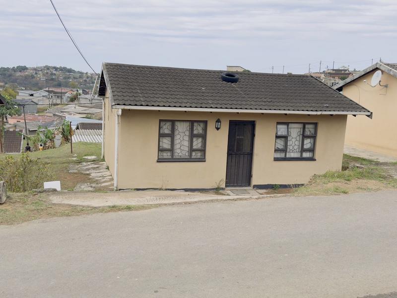 2 Bedroom Property for Sale in Umlazi KwaZulu-Natal