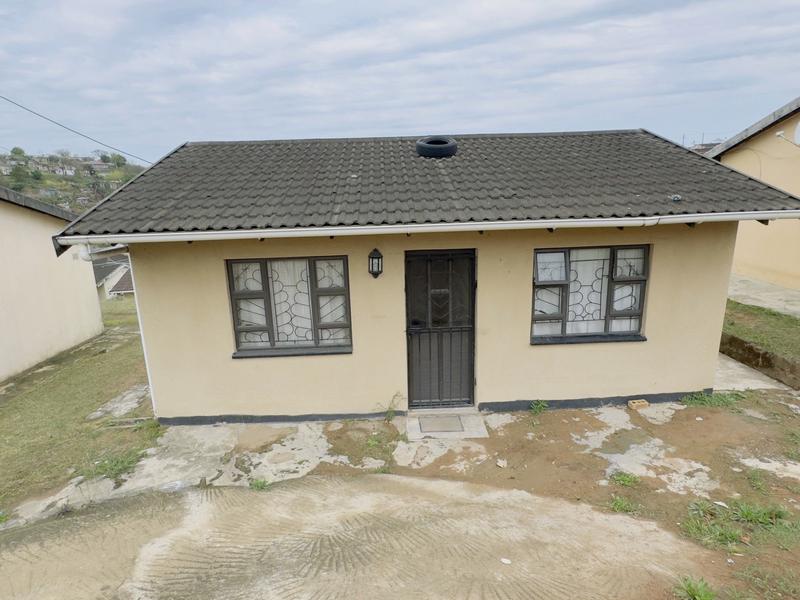 2 Bedroom Property for Sale in Umlazi KwaZulu-Natal