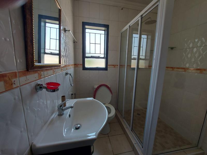To Let 3 Bedroom Property for Rent in Northcroft KwaZulu-Natal