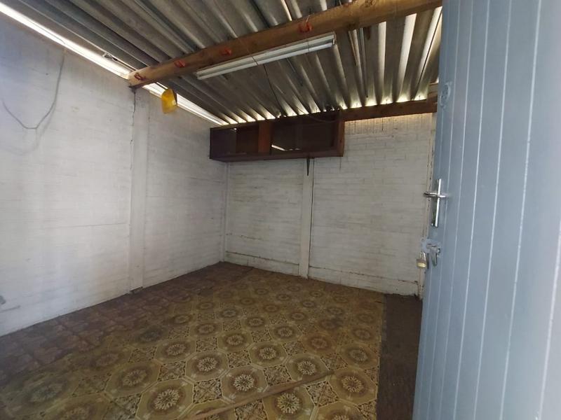 To Let 3 Bedroom Property for Rent in Northcroft KwaZulu-Natal