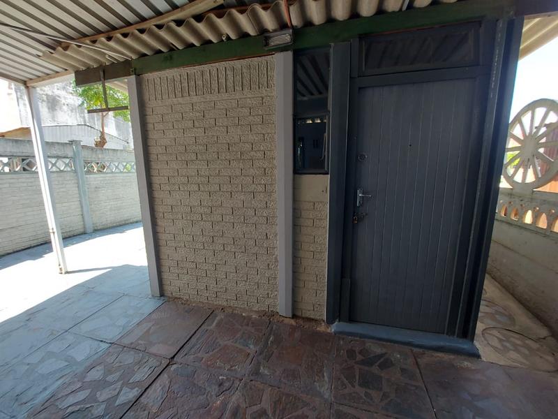To Let 3 Bedroom Property for Rent in Northcroft KwaZulu-Natal