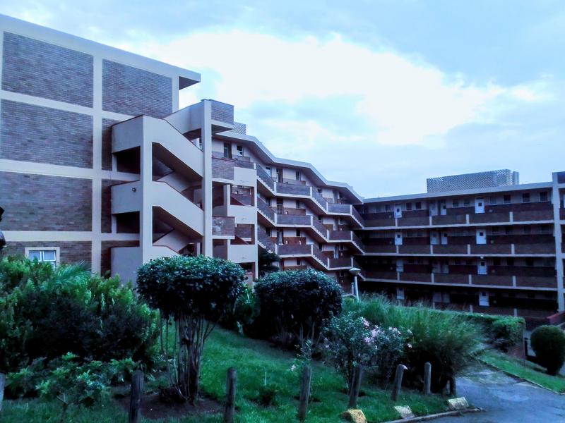 1 Bedroom Property for Sale in Empangeni Central KwaZulu-Natal