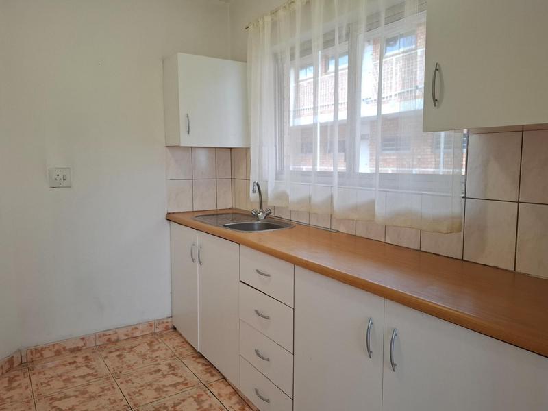To Let 1 Bedroom Property for Rent in Overport KwaZulu-Natal