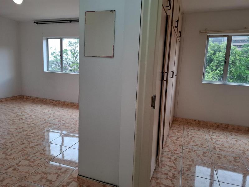 To Let 1 Bedroom Property for Rent in Overport KwaZulu-Natal