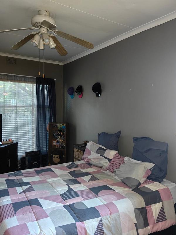 4 Bedroom Property for Sale in Huttenheights KwaZulu-Natal