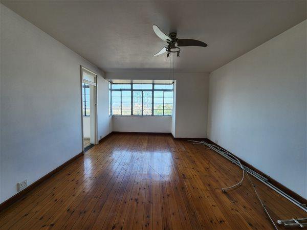 2 Bedroom Property for Sale in Essenwood KwaZulu-Natal