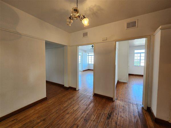 2 Bedroom Property for Sale in Essenwood KwaZulu-Natal