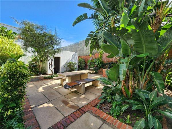 2 Bedroom Property for Sale in Essenwood KwaZulu-Natal