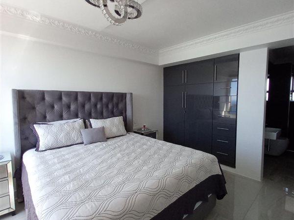1 Bedroom Property for Sale in North Beach KwaZulu-Natal