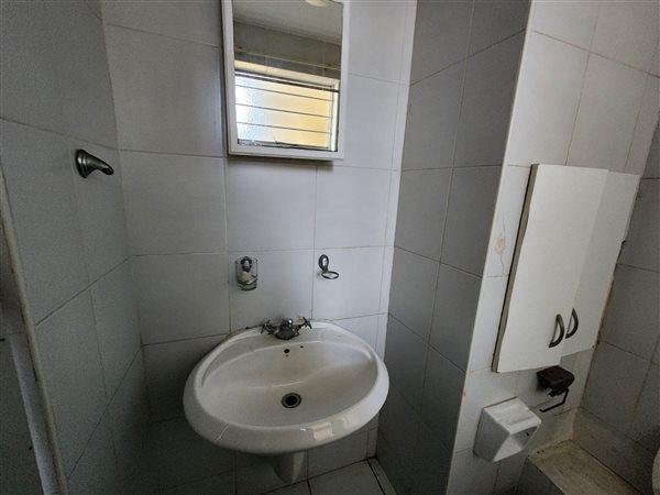 2 Bedroom Property for Sale in North Beach KwaZulu-Natal