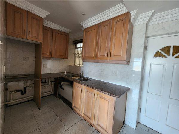 4 Bedroom Property for Sale in North Beach KwaZulu-Natal