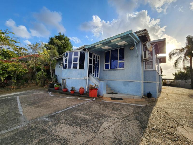 4 Bedroom Property for Sale in Westridge KwaZulu-Natal