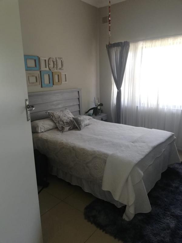 To Let 3 Bedroom Property for Rent in Park Rynie KwaZulu-Natal