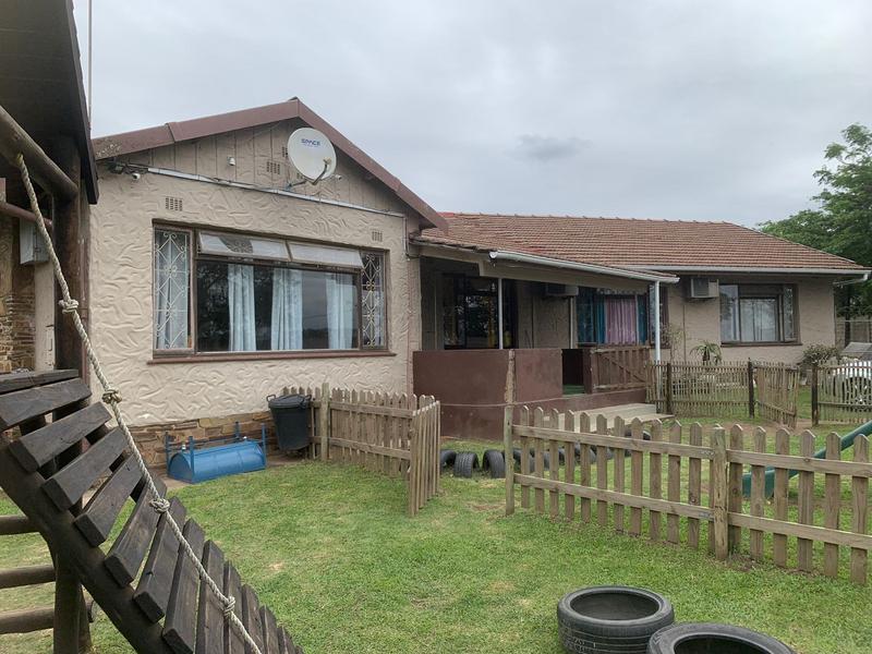 5 Bedroom Property for Sale in Malvern KwaZulu-Natal