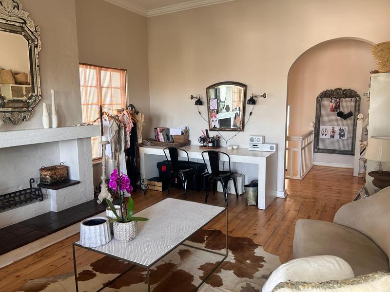 2 Bedroom Property for Sale in Glenwood KwaZulu-Natal