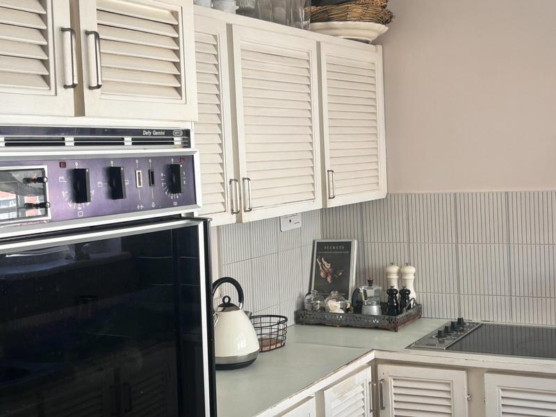 2 Bedroom Property for Sale in Glenwood KwaZulu-Natal