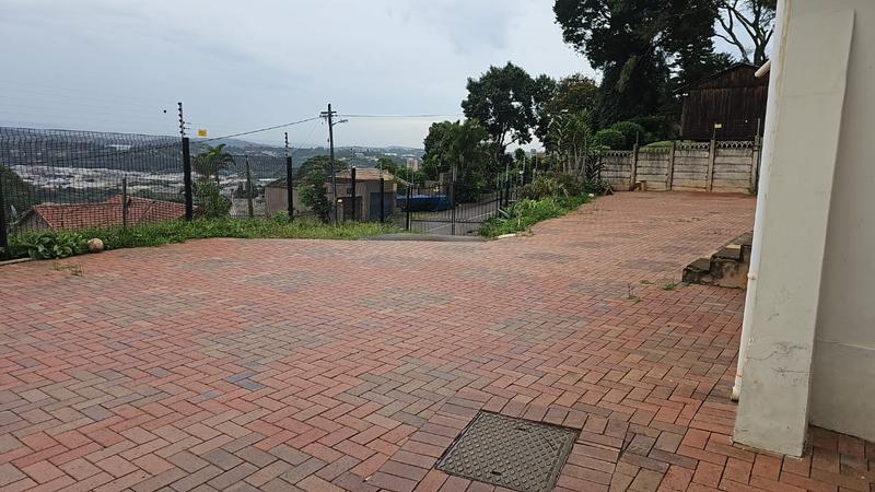 2 Bedroom Property for Sale in Morningside KwaZulu-Natal