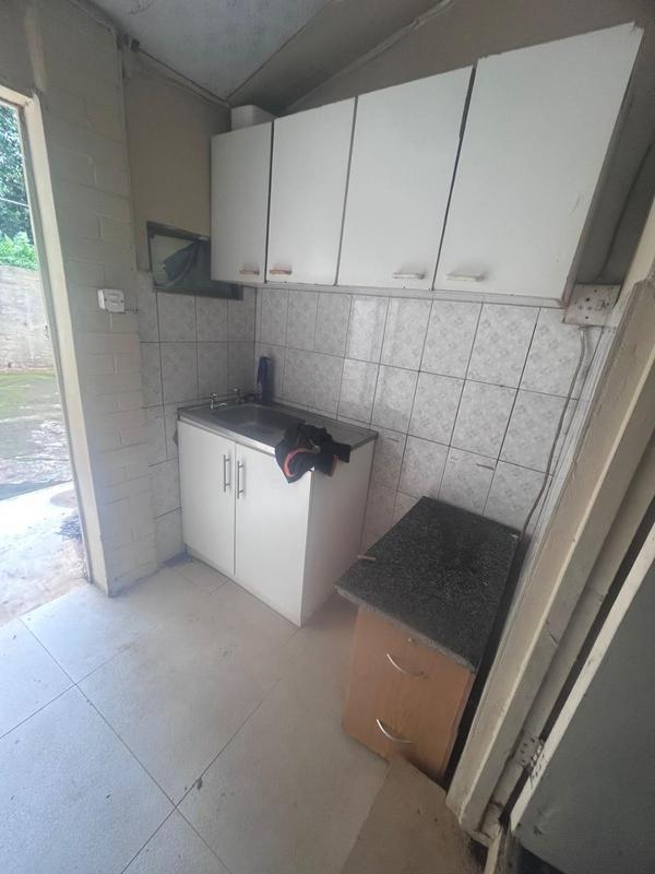 To Let 1 Bedroom Property for Rent in Park Hill KwaZulu-Natal