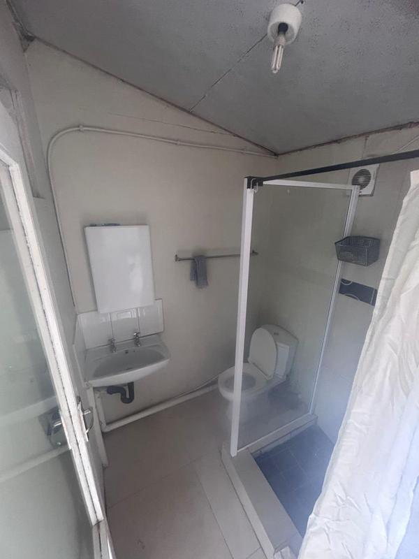 To Let 1 Bedroom Property for Rent in Park Hill KwaZulu-Natal