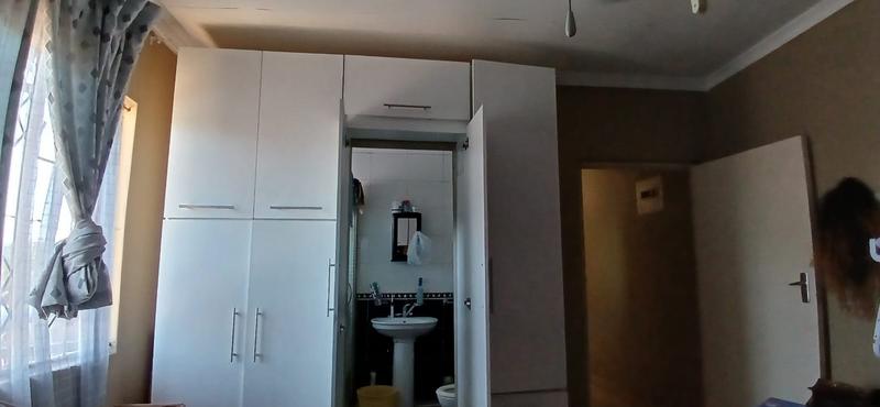 To Let 2 Bedroom Property for Rent in Reservoir Hills KwaZulu-Natal