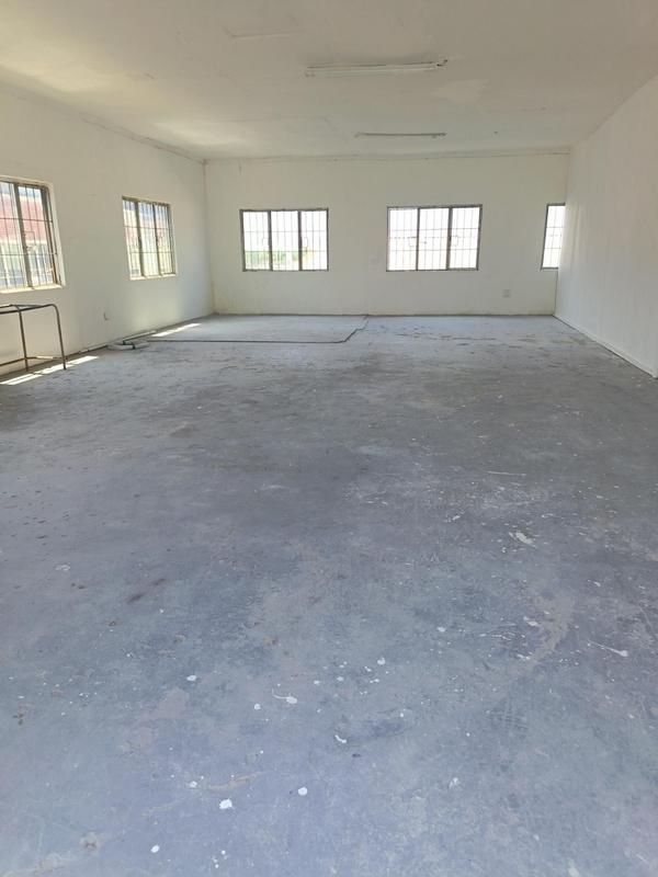 To Let commercial Property for Rent in Windermere KwaZulu-Natal