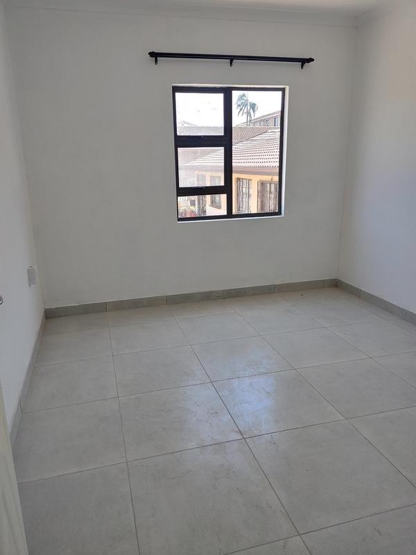 To Let 2 Bedroom Property for Rent in Newlands West KwaZulu-Natal