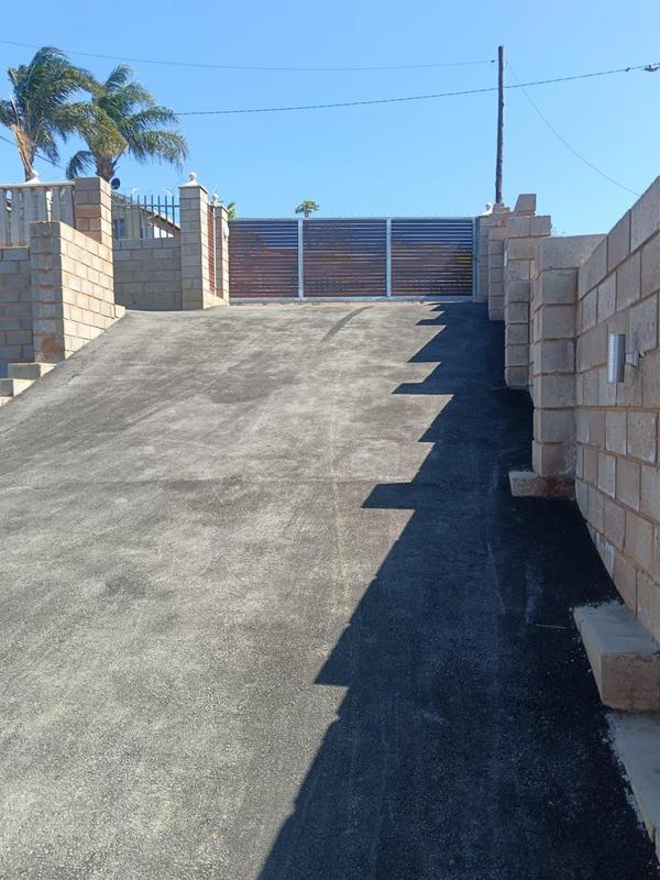 To Let 2 Bedroom Property for Rent in Newlands West KwaZulu-Natal